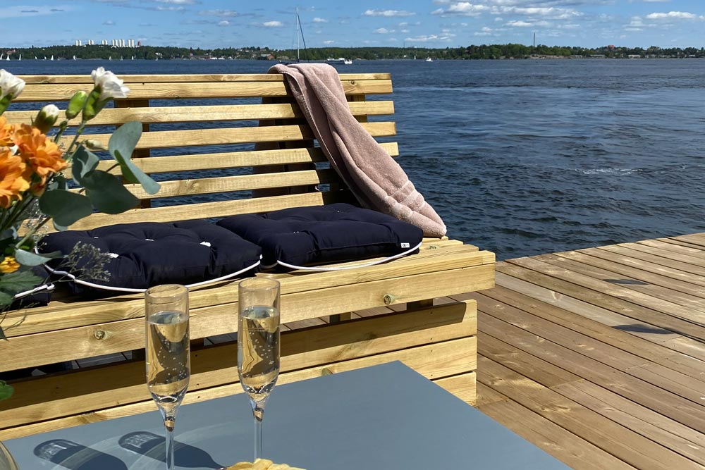 Uppdukad charkbricka på spat