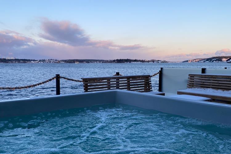 Firande av möhippa på ett spa